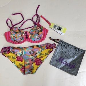 NWT Maaji 6 Reversible Underwire Bikini Set